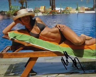 Michelle Hurd autograph