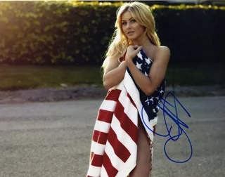 Julianne Hough autograph