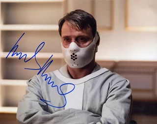 Mads Mikkelsen autograph