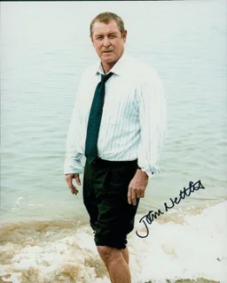 John Nettles autograph
