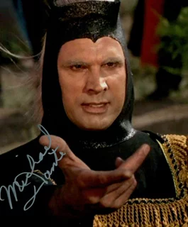 Michael Dante autograph