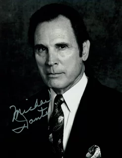 Michael Dante autograph