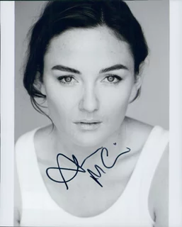 Alison McGirr autograph
