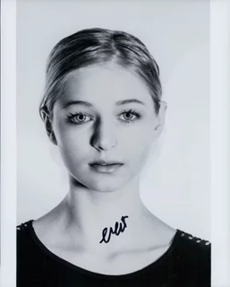 Ekaterina Samsonov autograph