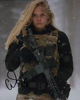 Carly Schroeder autograph