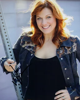 Jenica Bergere autograph