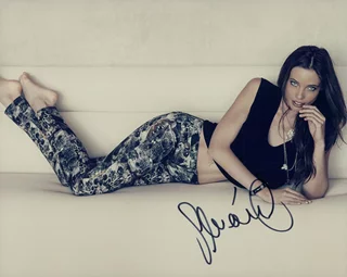 Stephanie Corneliussen autograph