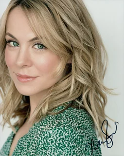 Mary Faber autograph