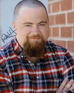 Paul Walter Hauser autograph