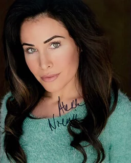 Alexa Niemi autograph