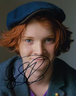 Luke Spencer Roberts autograph