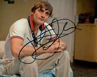 Lucas Salvagno autograph