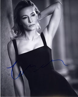 Cate Blanchett autograph