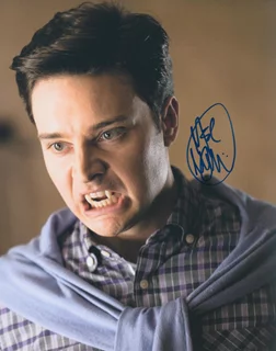 Michael McMillian autograph