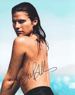 Lake Bell autograph