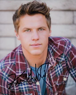 Kevin Schmidt autograph