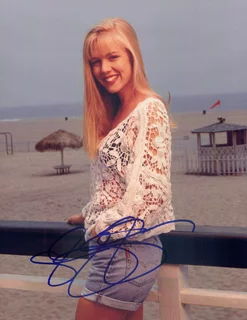 Jennie Garth autograph