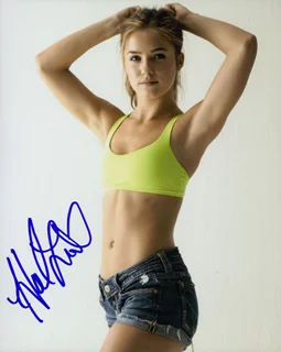 Haley Lu Richardson autograph