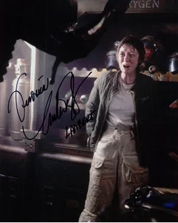 Veronica Cartwright autograph