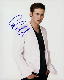 Chace Crawford autograph
