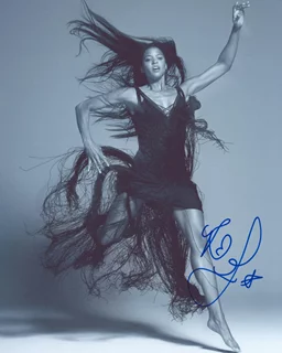 Renee Elise Goldsberry autograph
