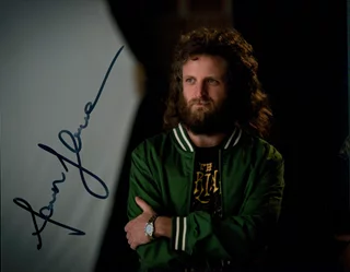 Aaron Glenane autograph