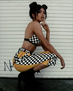 Kristen Hancher autograph