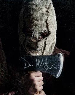 Damian Maffei autograph