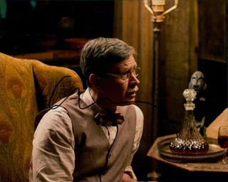 Connor Trinneer autograph