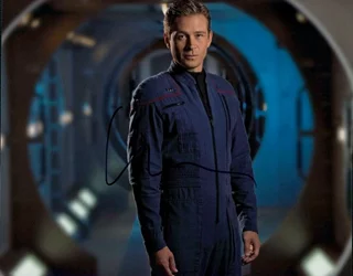 Connor Trinneer autograph