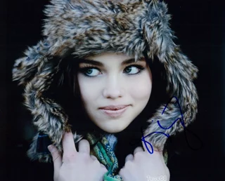 India Eisley autograph