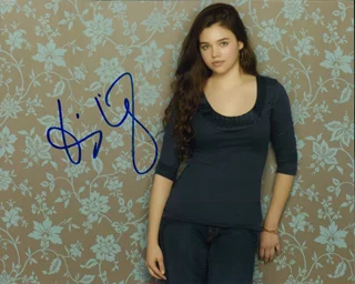 India Eisley autograph