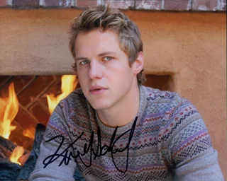 Kevin Schmidt autograph