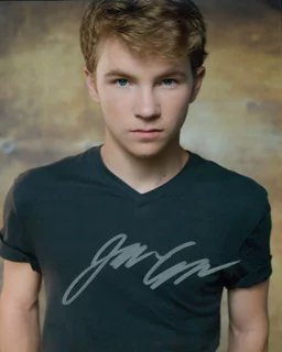 Justin Ellings autograph