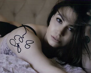 Sophie Simmons autograph