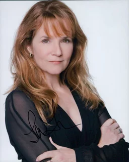 Lea Thompson autograph