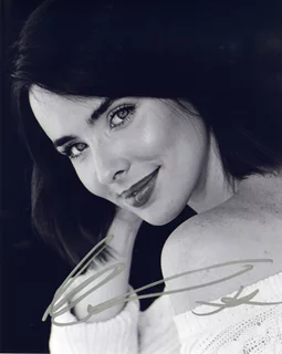 Ashleigh Brewer autograph