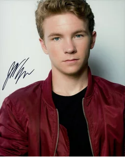 Justin Ellings autograph