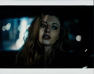 Eliana Jones autograph