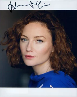 Alison McGirr autograph