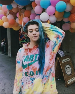 Jessie Paege autograph