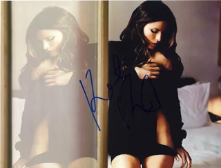 Kate Beckinsale autograph