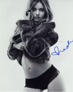 Miranda Kerr autograph
