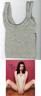 Samantha Paige autograph