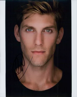 Max Curnin autograph