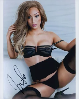 Jeana Turner autograph