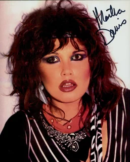 Martha Davis autograph