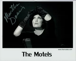 Martha Davis autograph