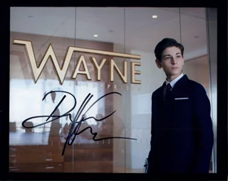 David Mazouz autograph