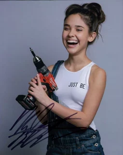 Molly Jackson autograph